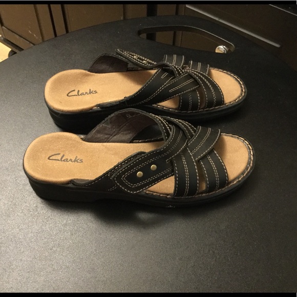 clarks ladies velcro sandals